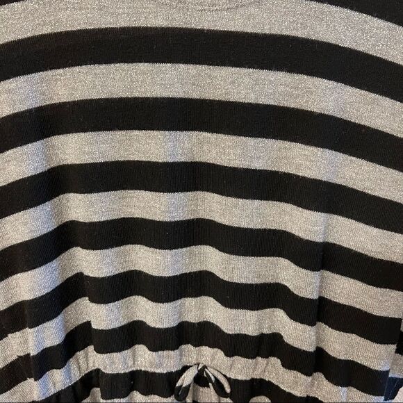 B Wear Girl Short Sleeve Top Size Large - Picture 5 of 6